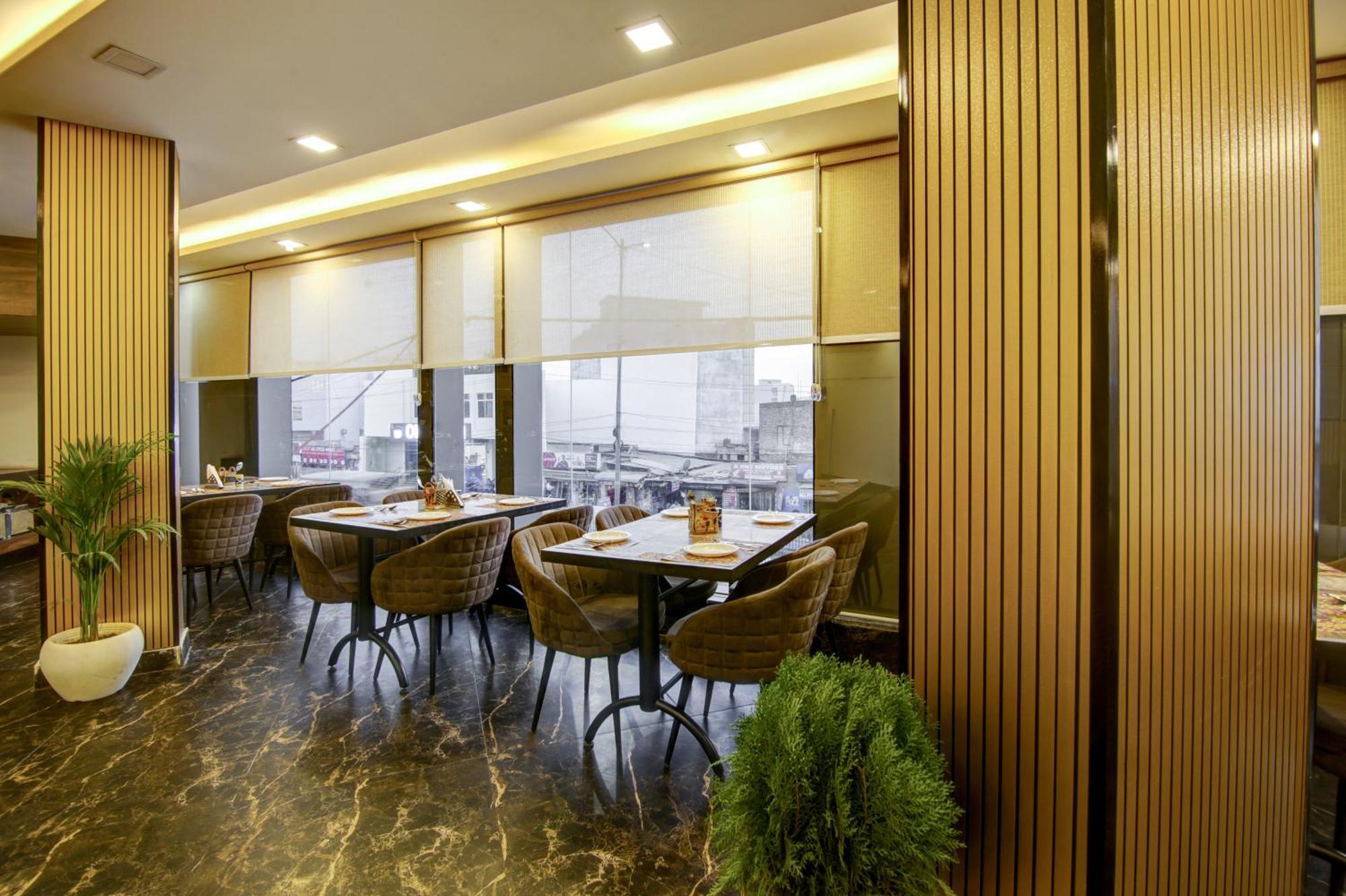Hotel The Prithvi Near Delhi Airport New Delhi Buitenkant foto