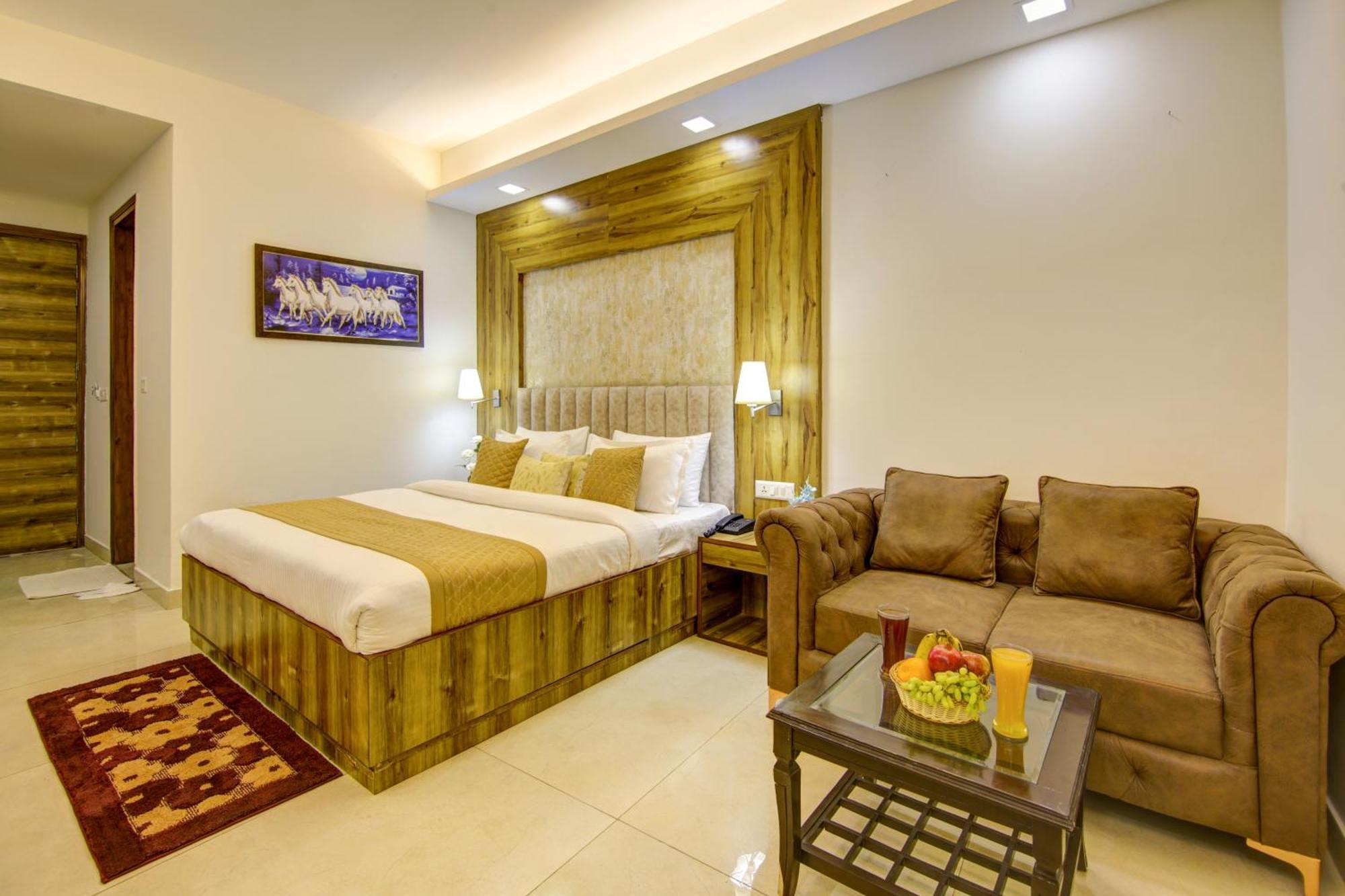 Hotel The Prithvi Near Delhi Airport New Delhi Buitenkant foto