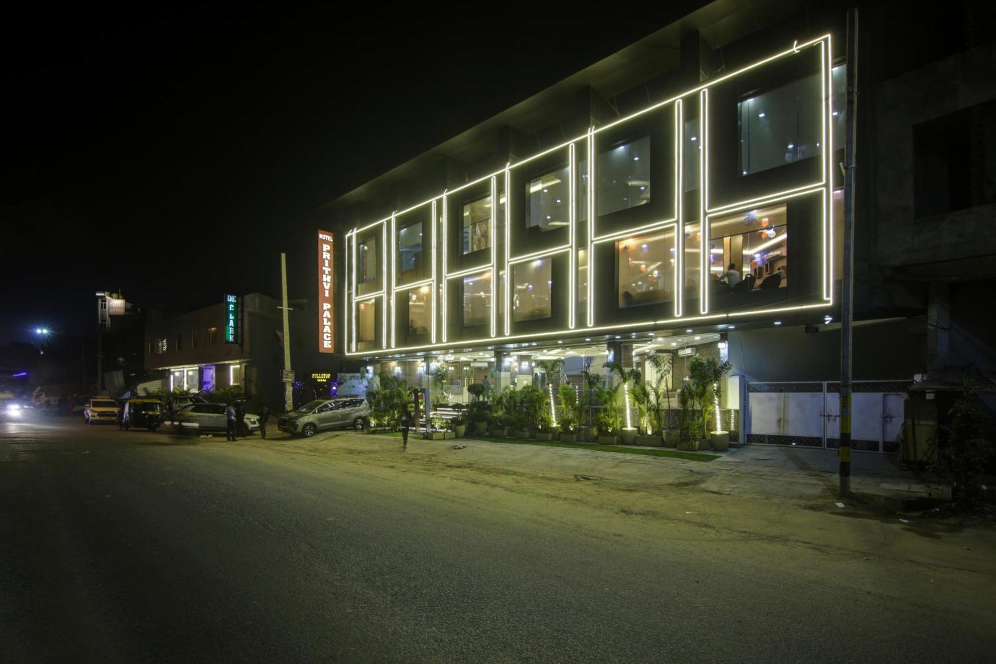 Hotel The Prithvi Near Delhi Airport New Delhi Buitenkant foto