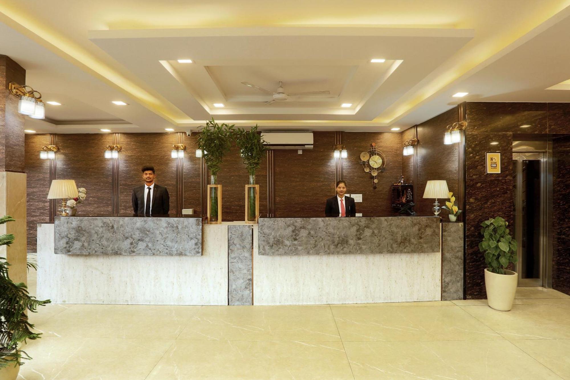 Hotel The Prithvi Near Delhi Airport New Delhi Buitenkant foto
