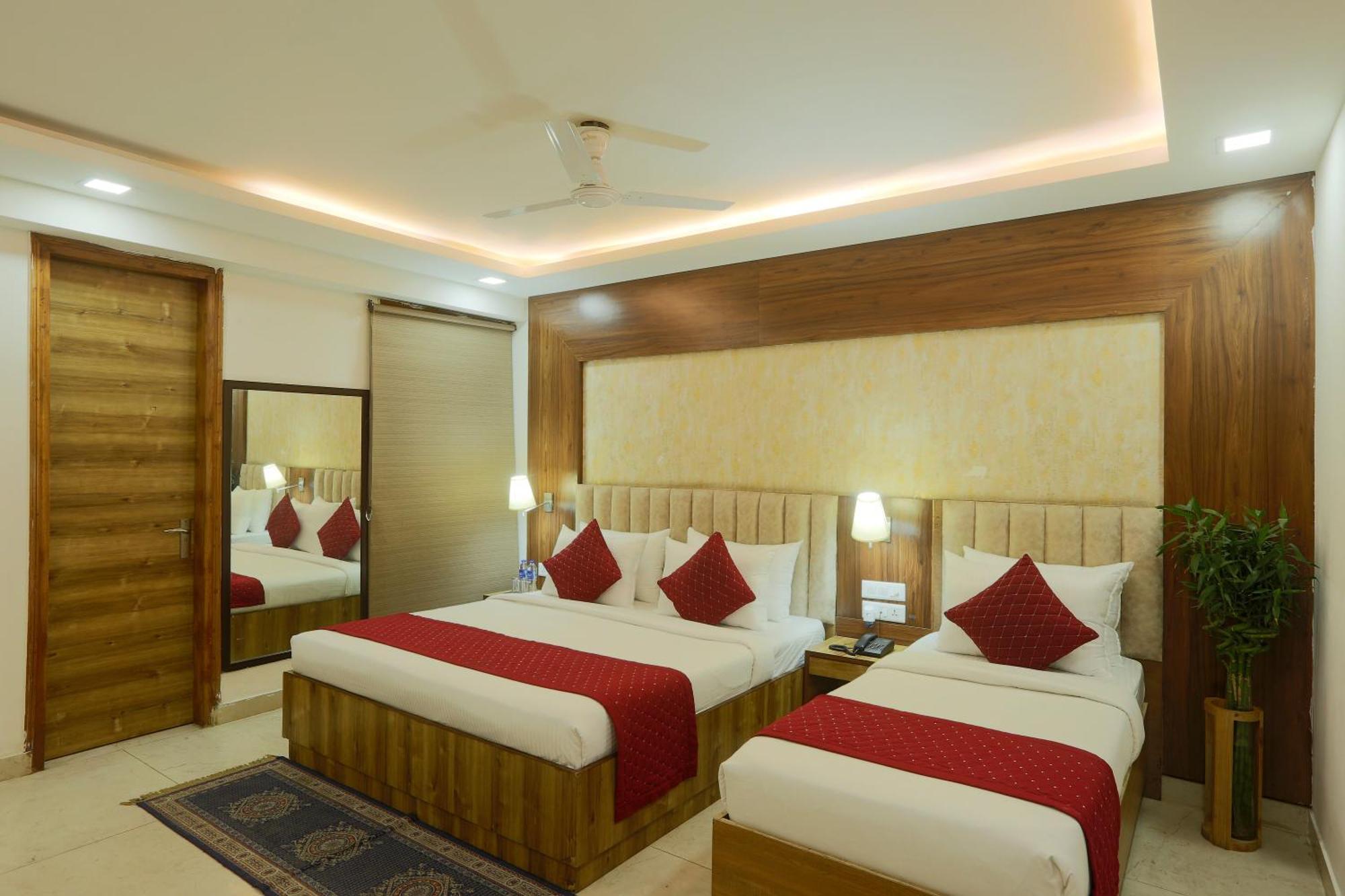 Hotel The Prithvi Near Delhi Airport New Delhi Buitenkant foto